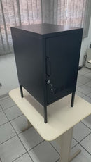 Armário Preto LS101002